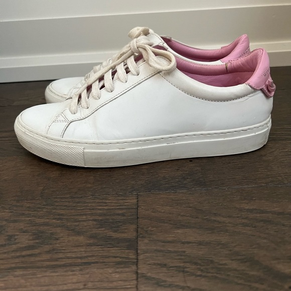 Givenchy Women’s Court Sneakers - Picture 5 of 5